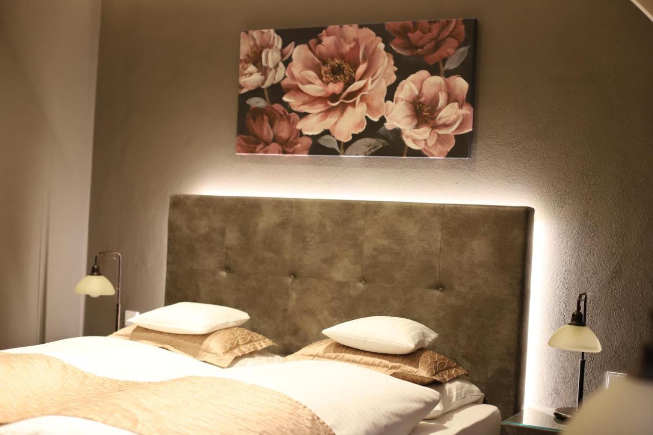Hotel Waldkrug Delbrück Zewnętrze zdjęcie