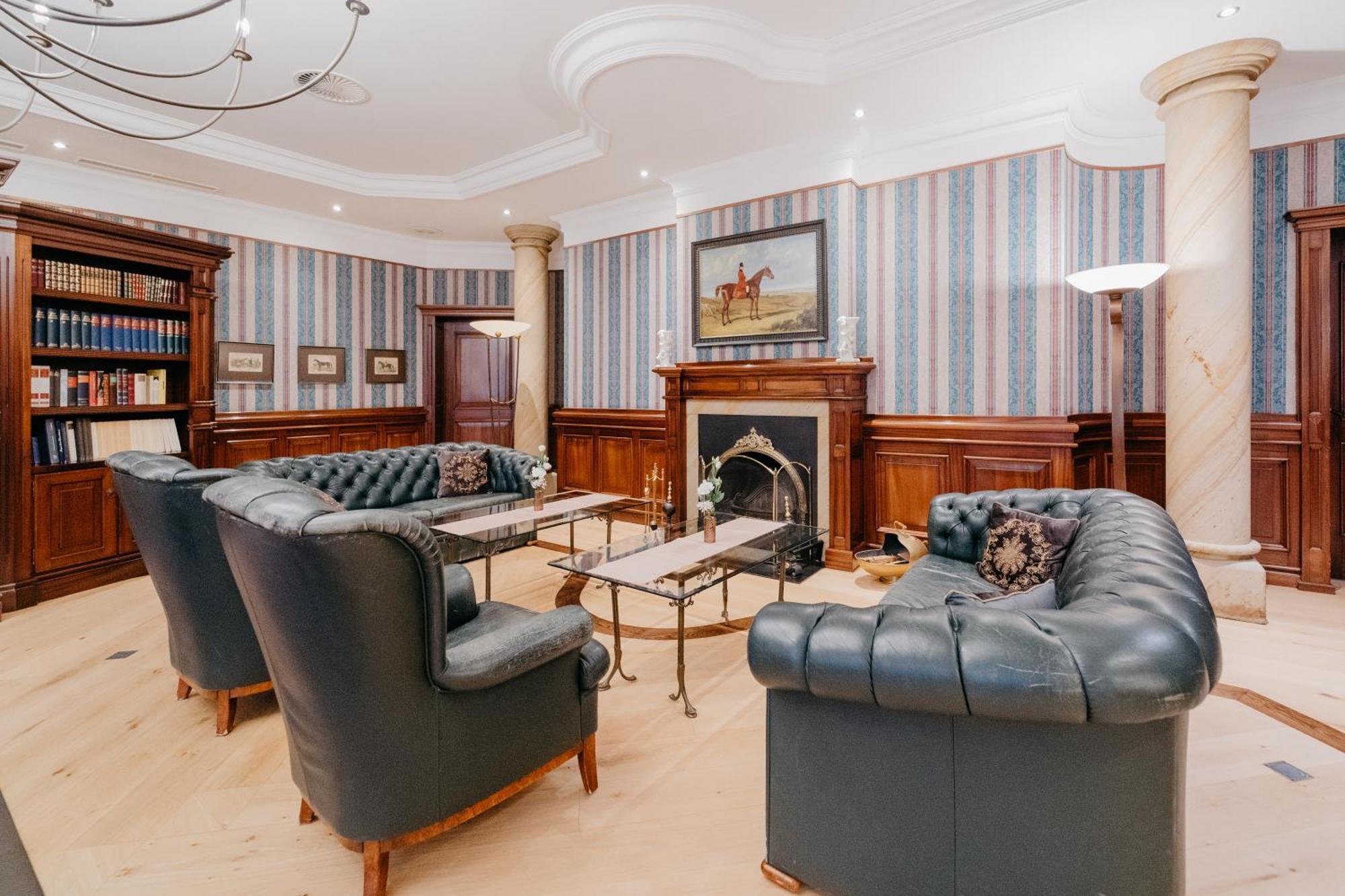 Hotel Waldkrug Delbrück Zewnętrze zdjęcie