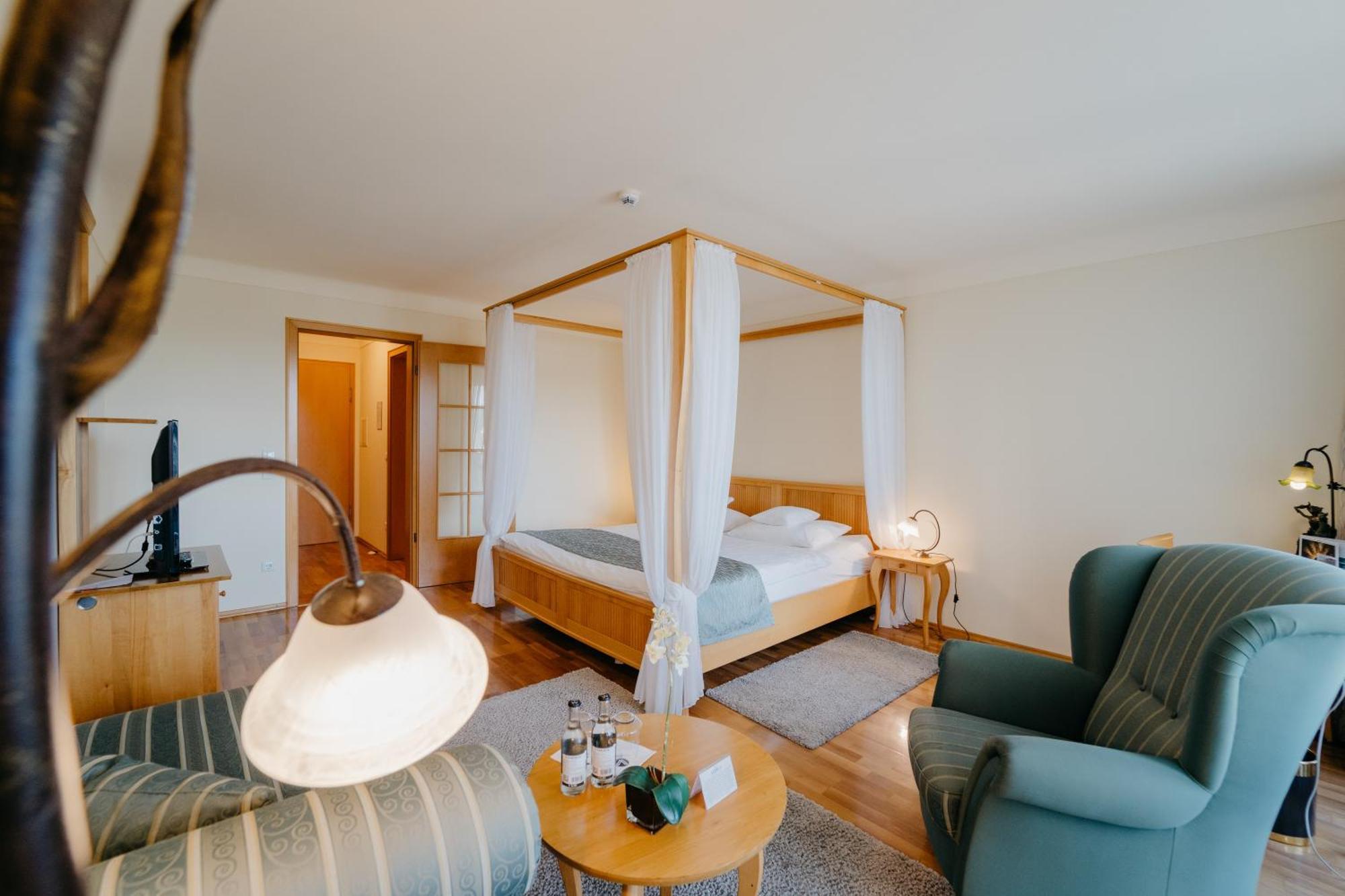 Hotel Waldkrug Delbrück Zewnętrze zdjęcie